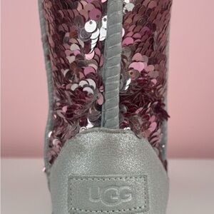 UGG Glittering Sequin Boots in Pink and Gray